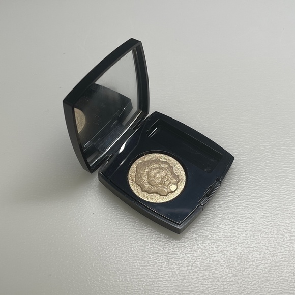 Chanel Limited Edition Ombre Premiere 905 Electrum Lame Eye Shadow RARE - Picture 3 of 5